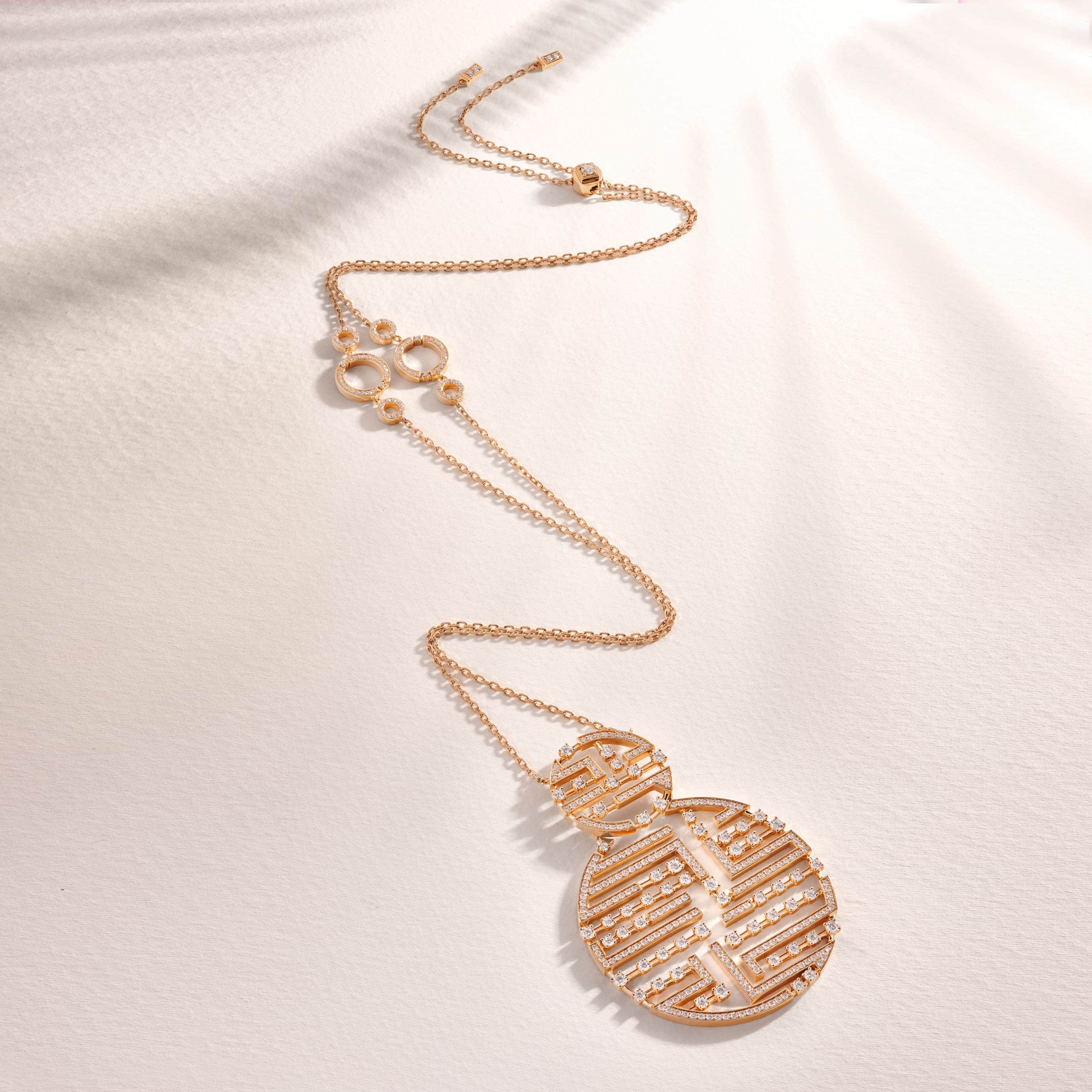 Avenues Statement Chain Necklace - Image 3