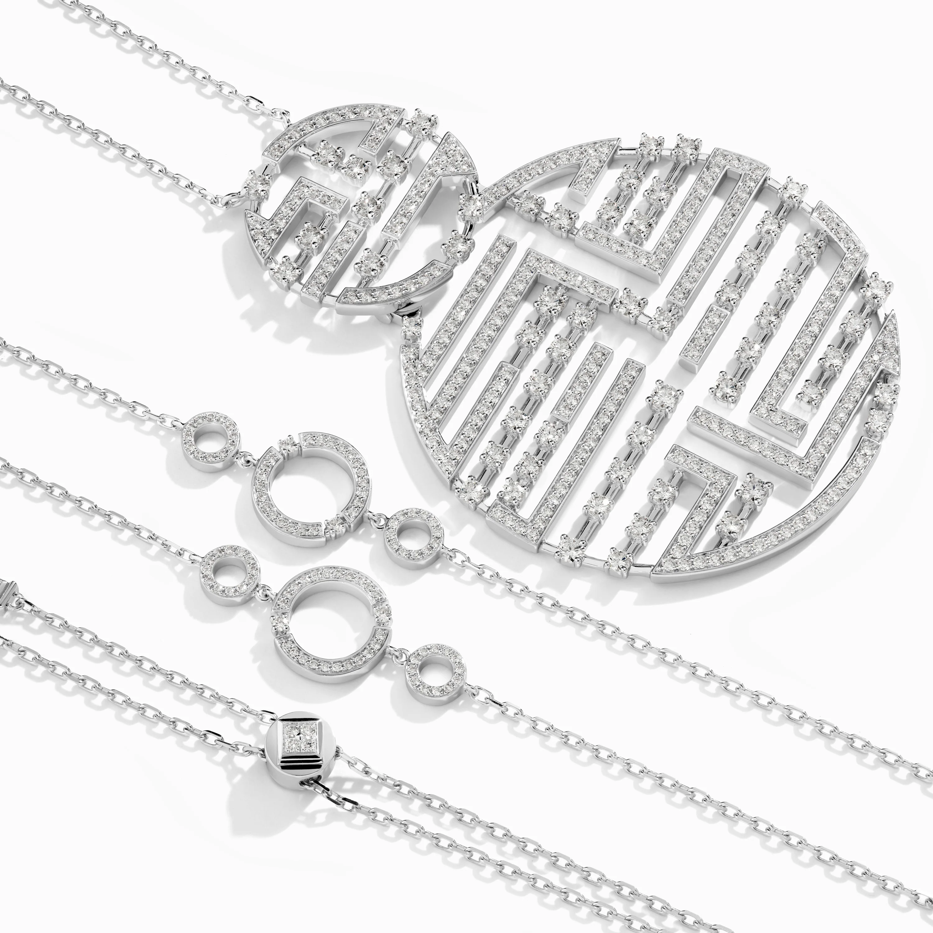Avenues Statement Chain Necklace - Image 2