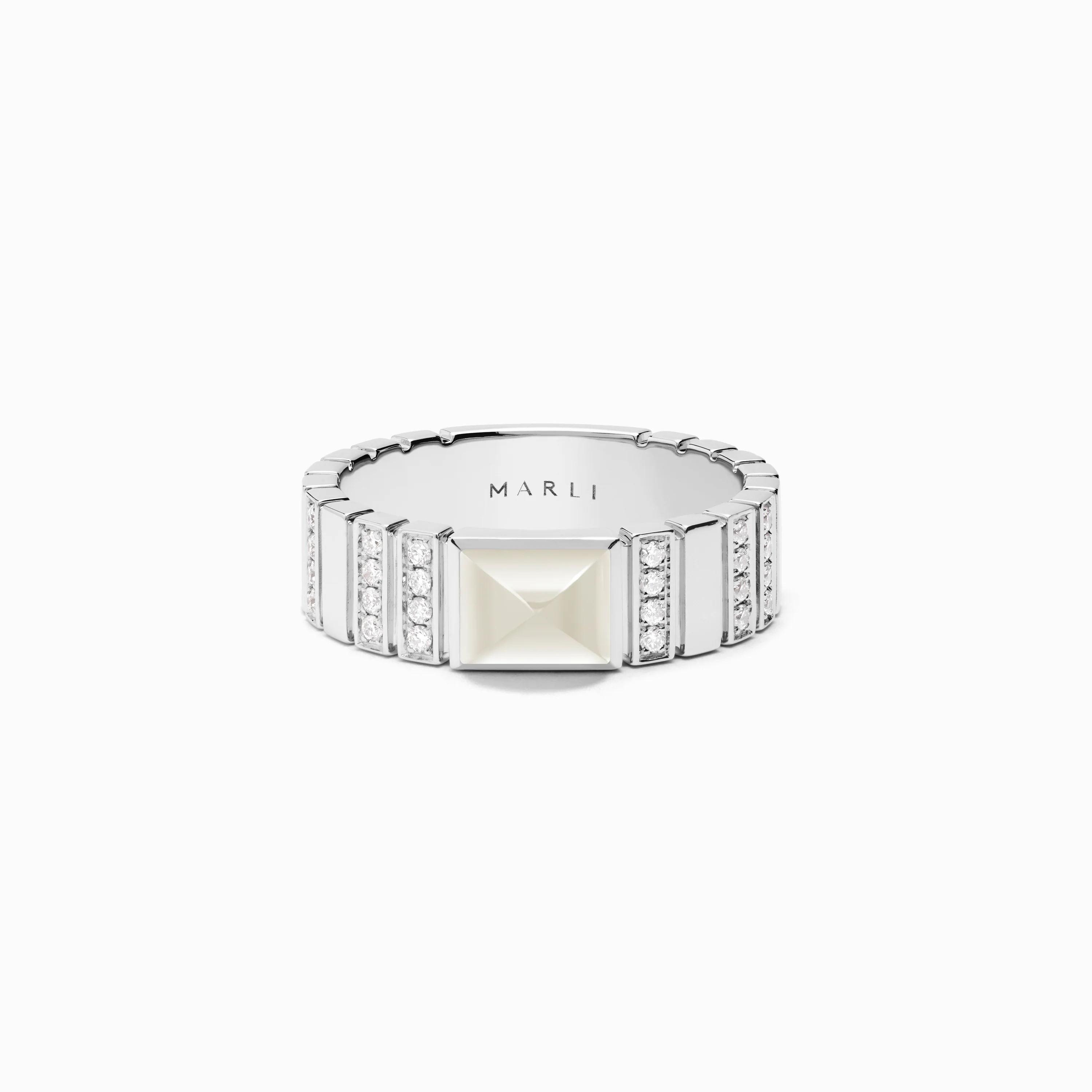 Cleo 2 Link Diamond Ring - Image 27