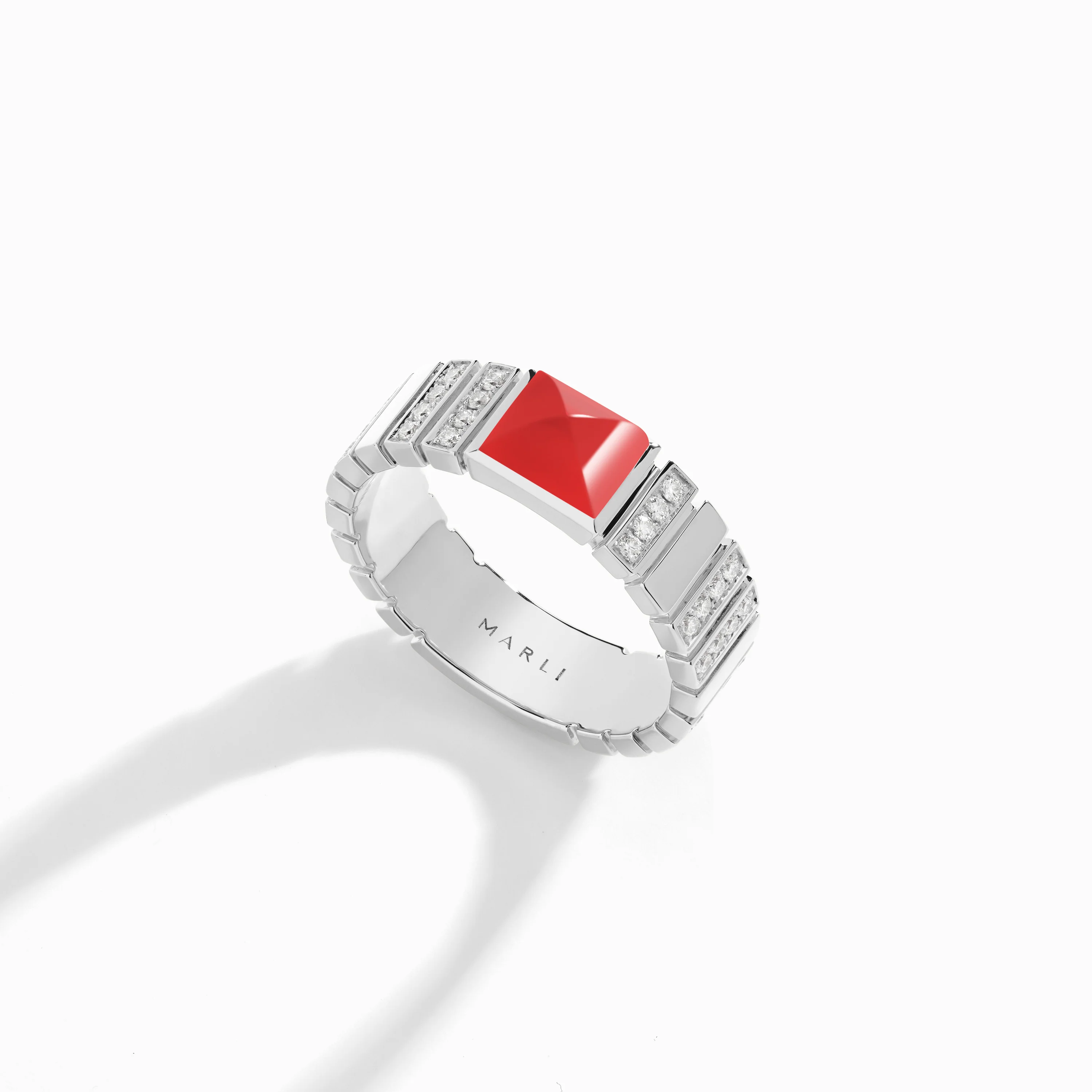 Cleo 2 Link Diamond Ring - Image 38