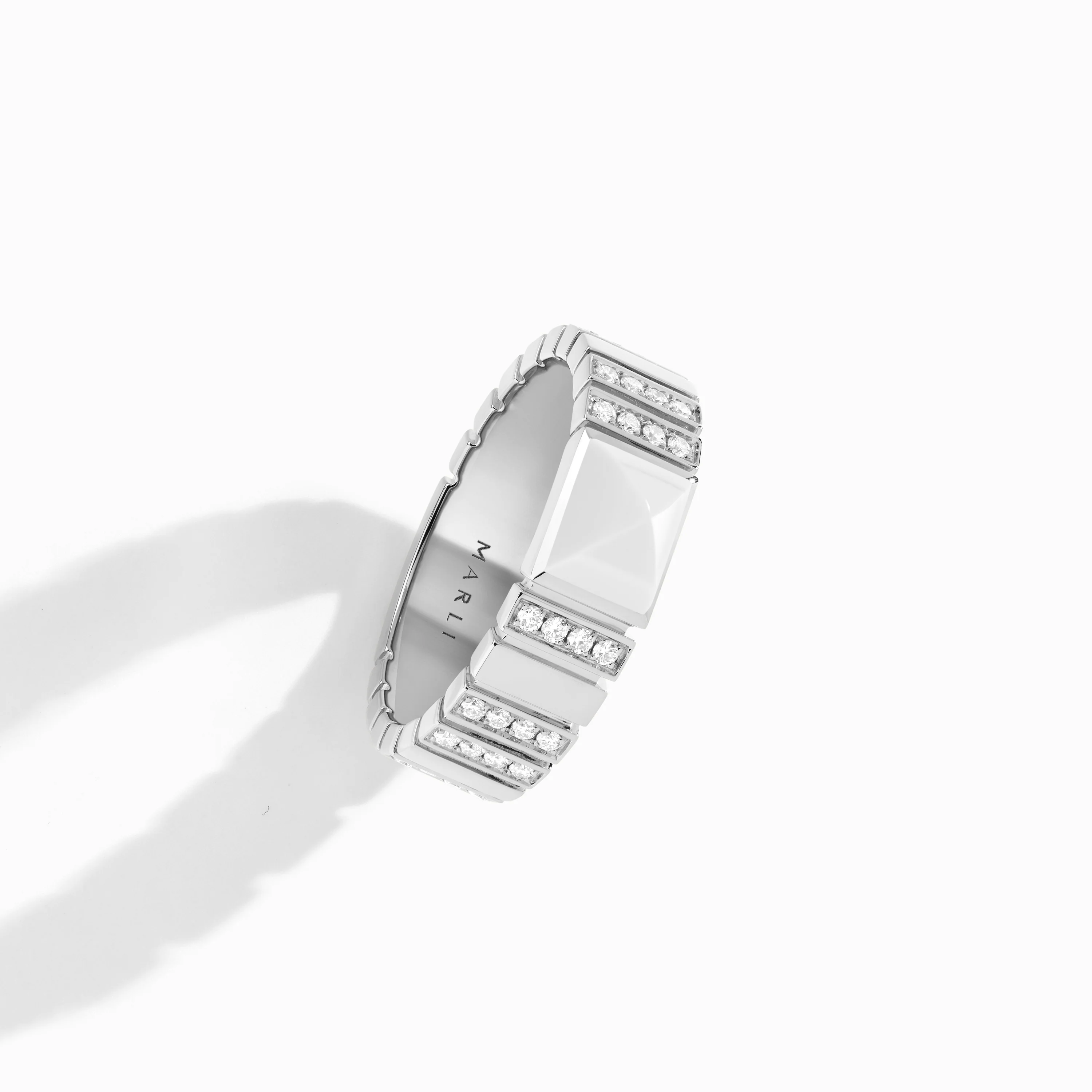 Cleo 2 Link Diamond Ring - Image 43