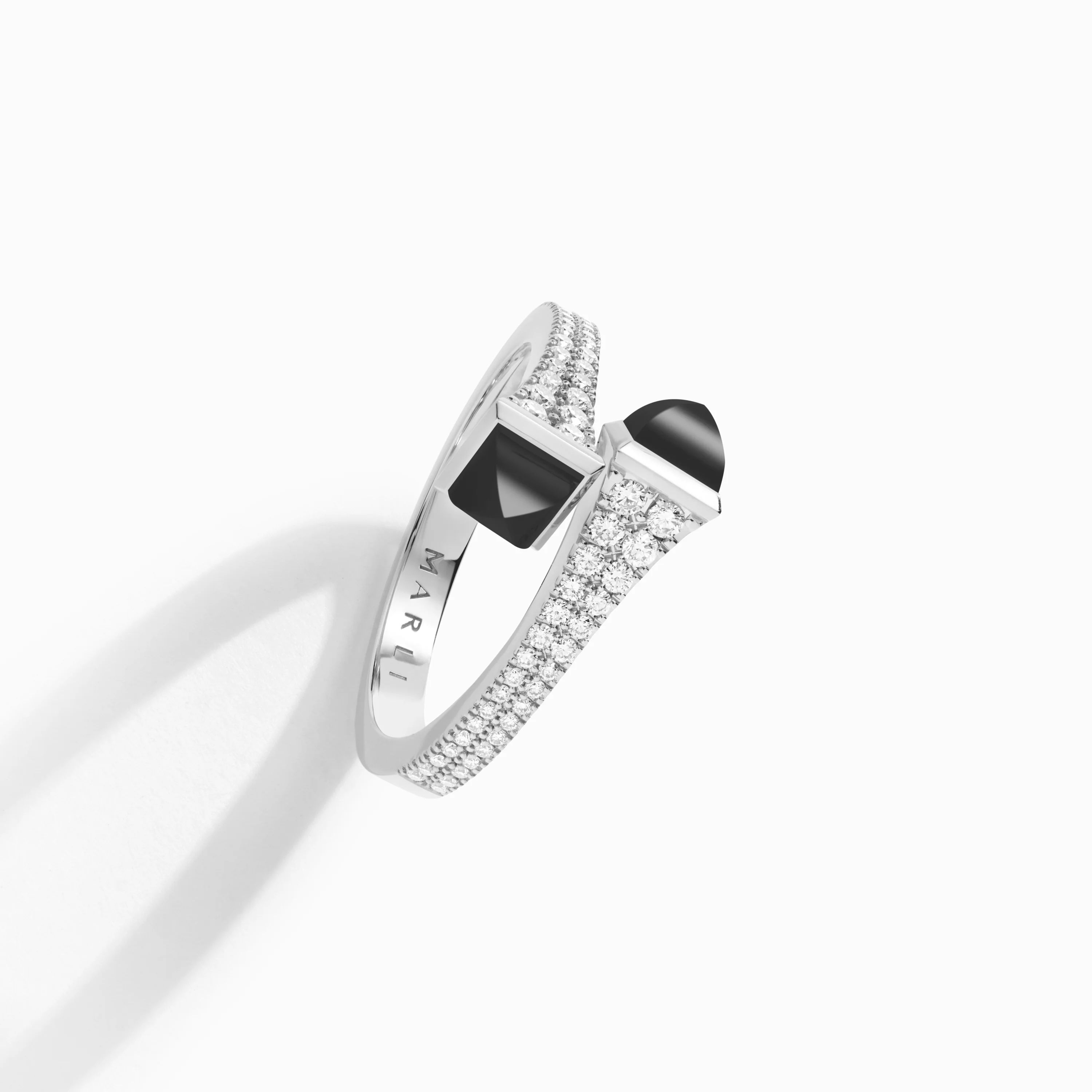 Cleo Diamond Slim Ring - Image 5