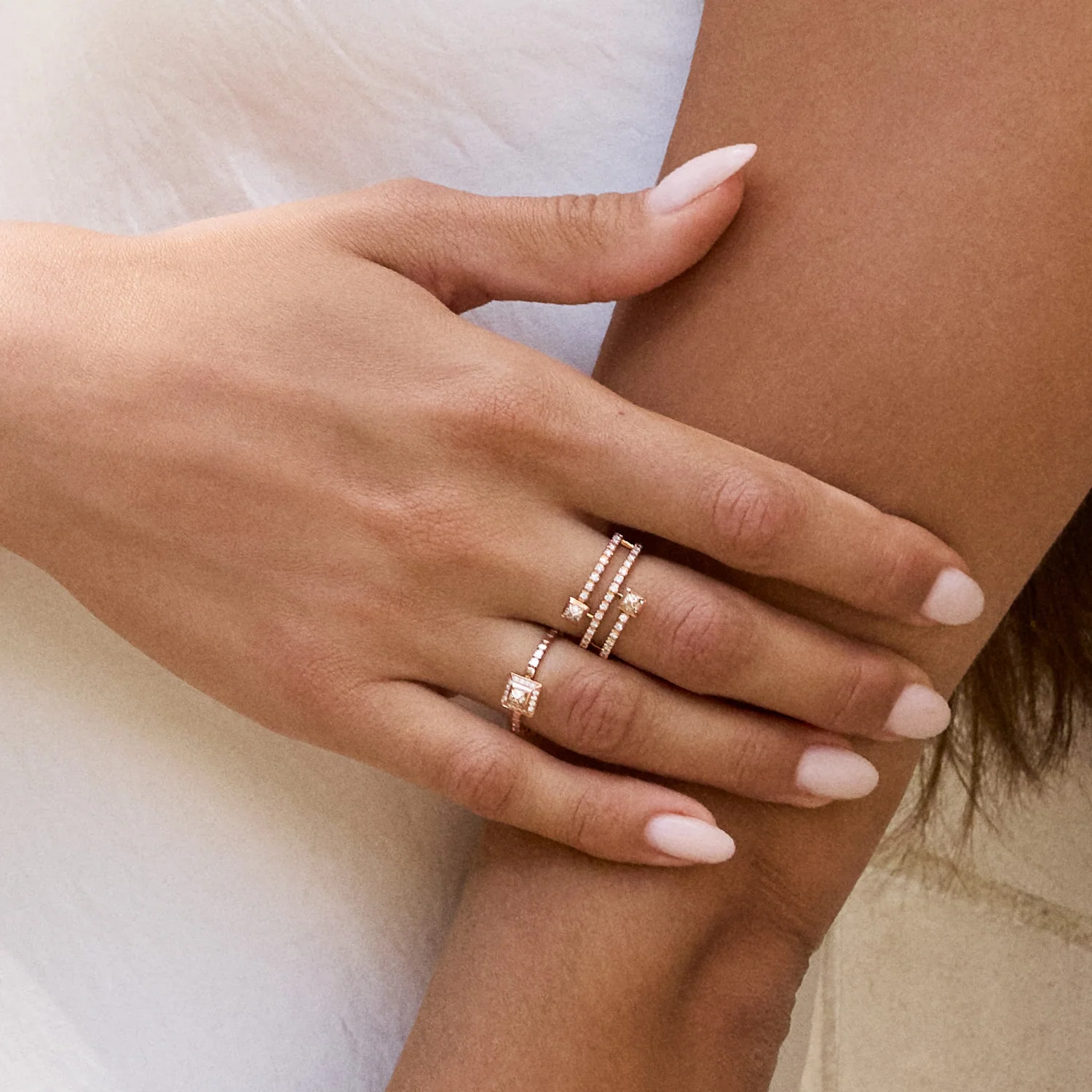 Cleo Lotus Full Diamond Pavé Ring - Image 4