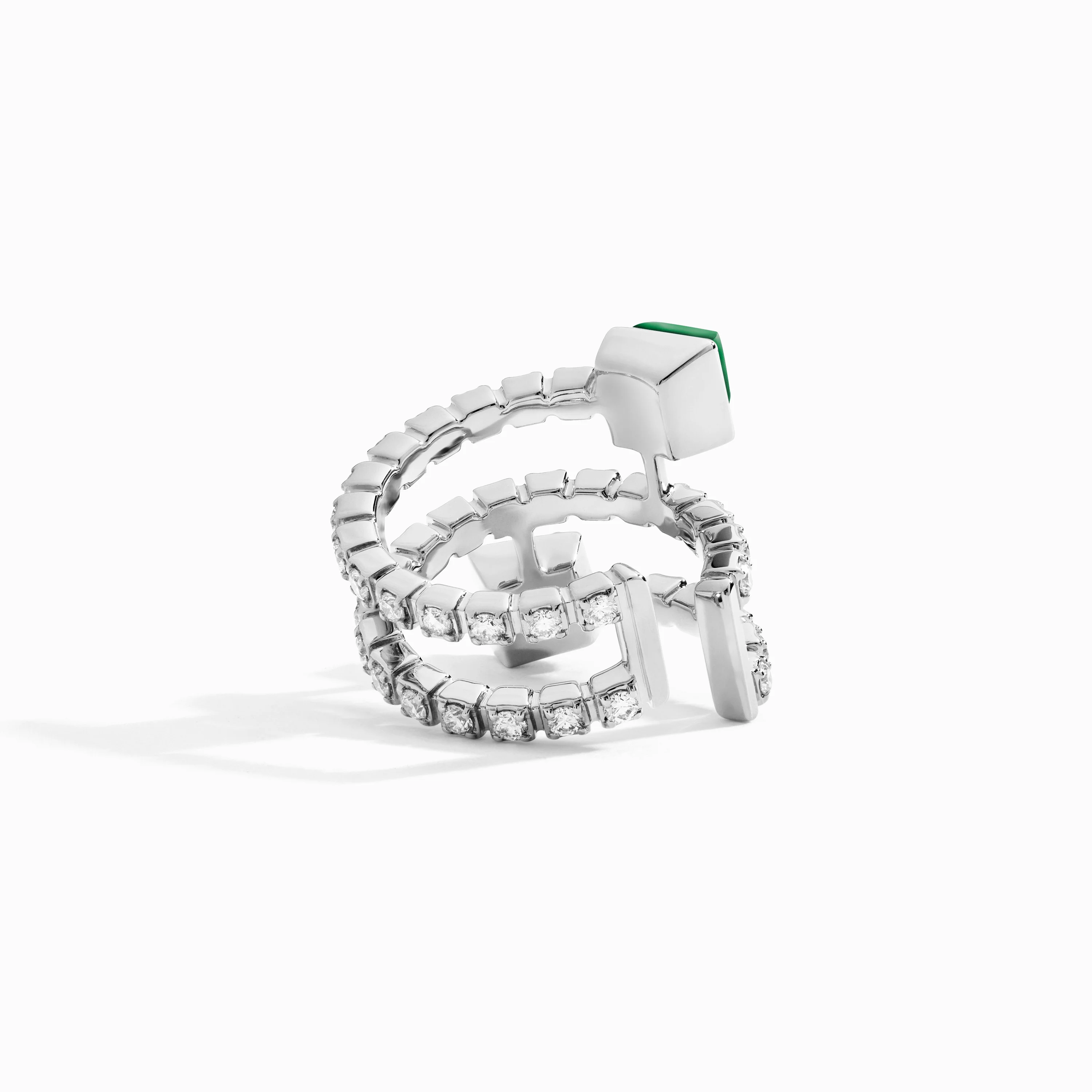 Cleo Lotus Twist Ear Cuff (Single L) - Image 10