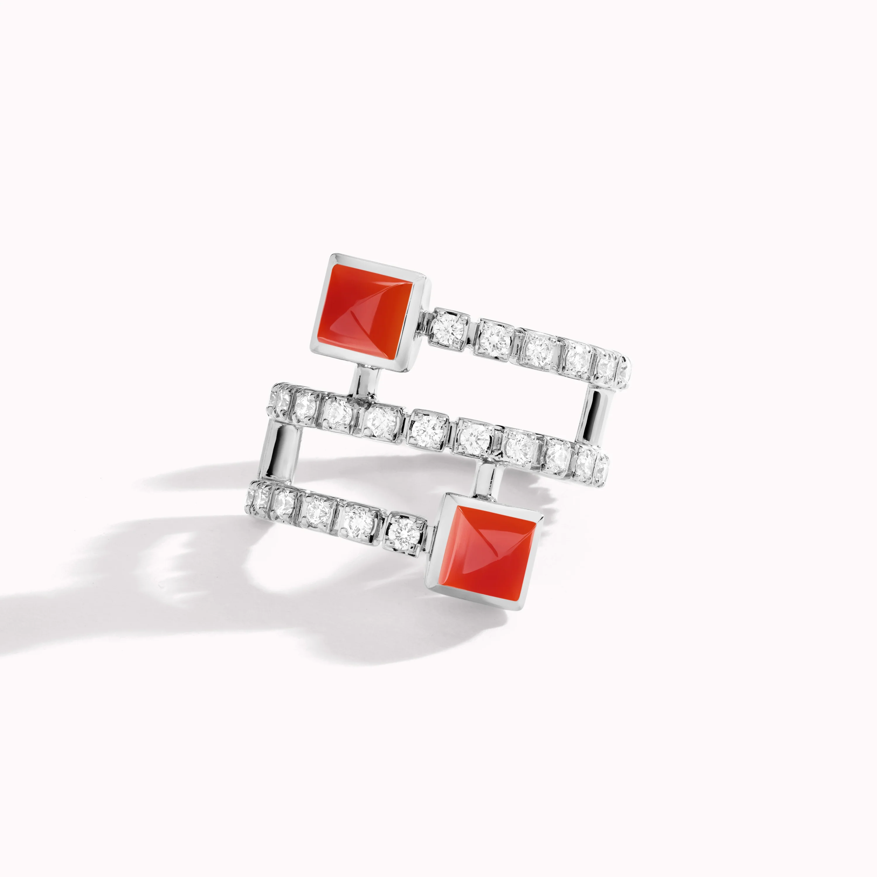 Cleo Lotus Twist Ear Cuff (Single L) - Image 18