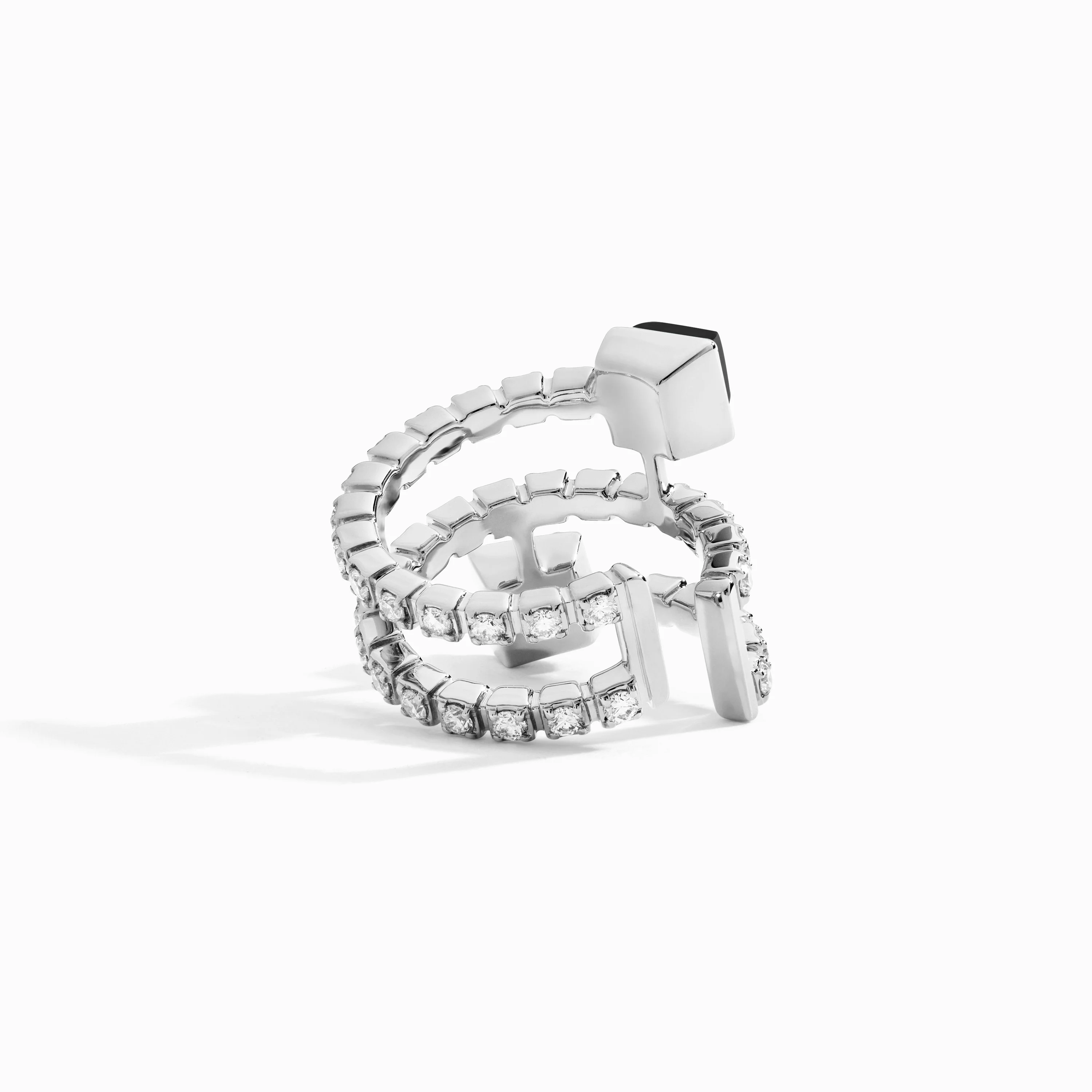 Cleo Lotus Twist Ear Cuff (Single L) - Image 3