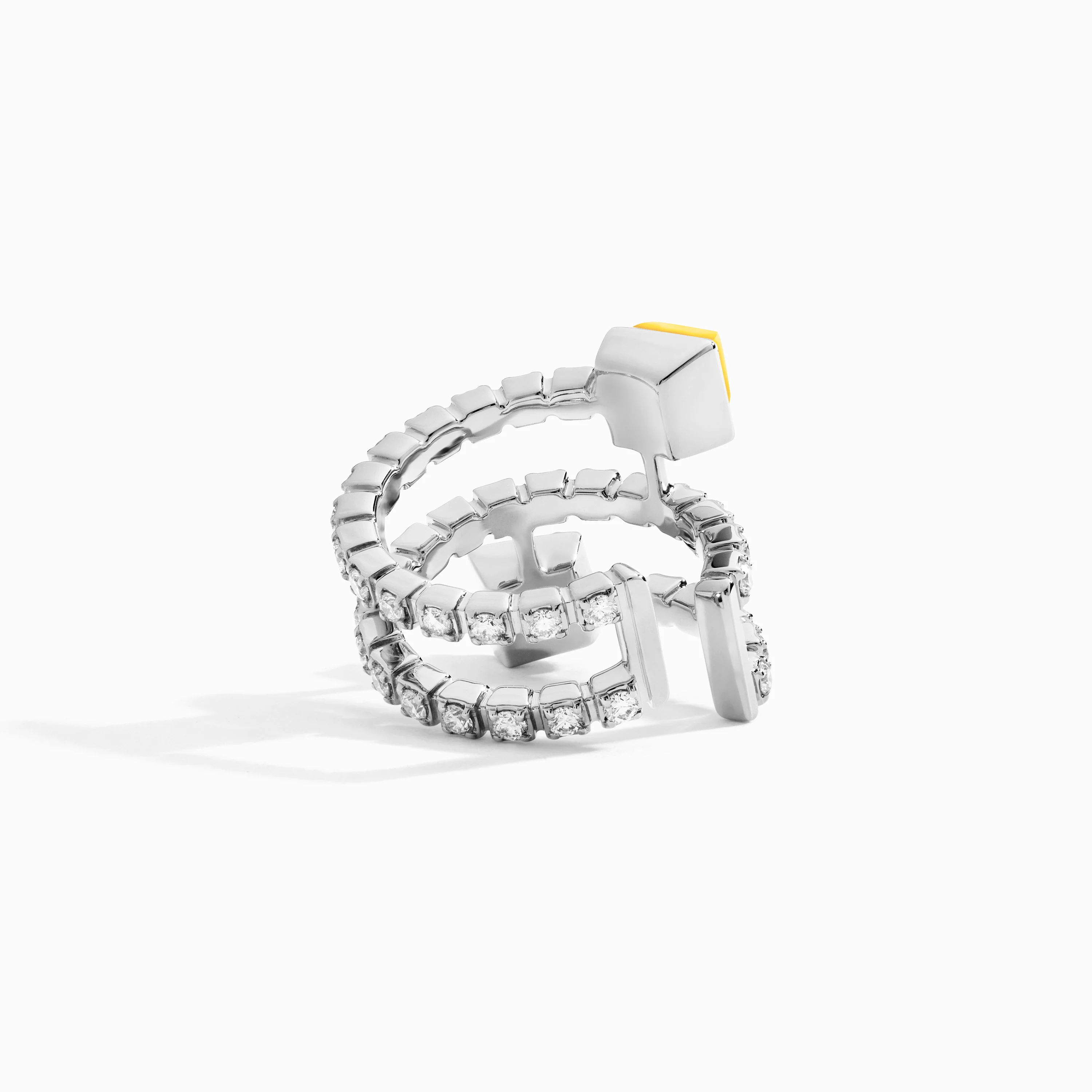 Cleo Lotus Twist Ear Cuff (Single L) - Image 31