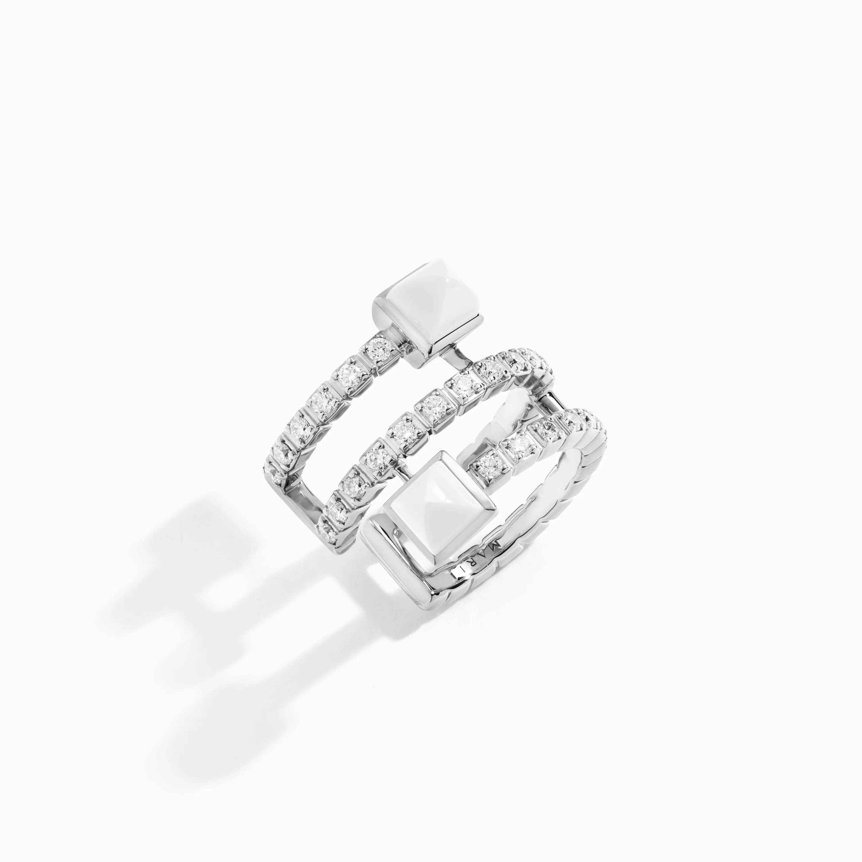 Cleo Lotus Twist Ear Cuff (Single R) - Image 26