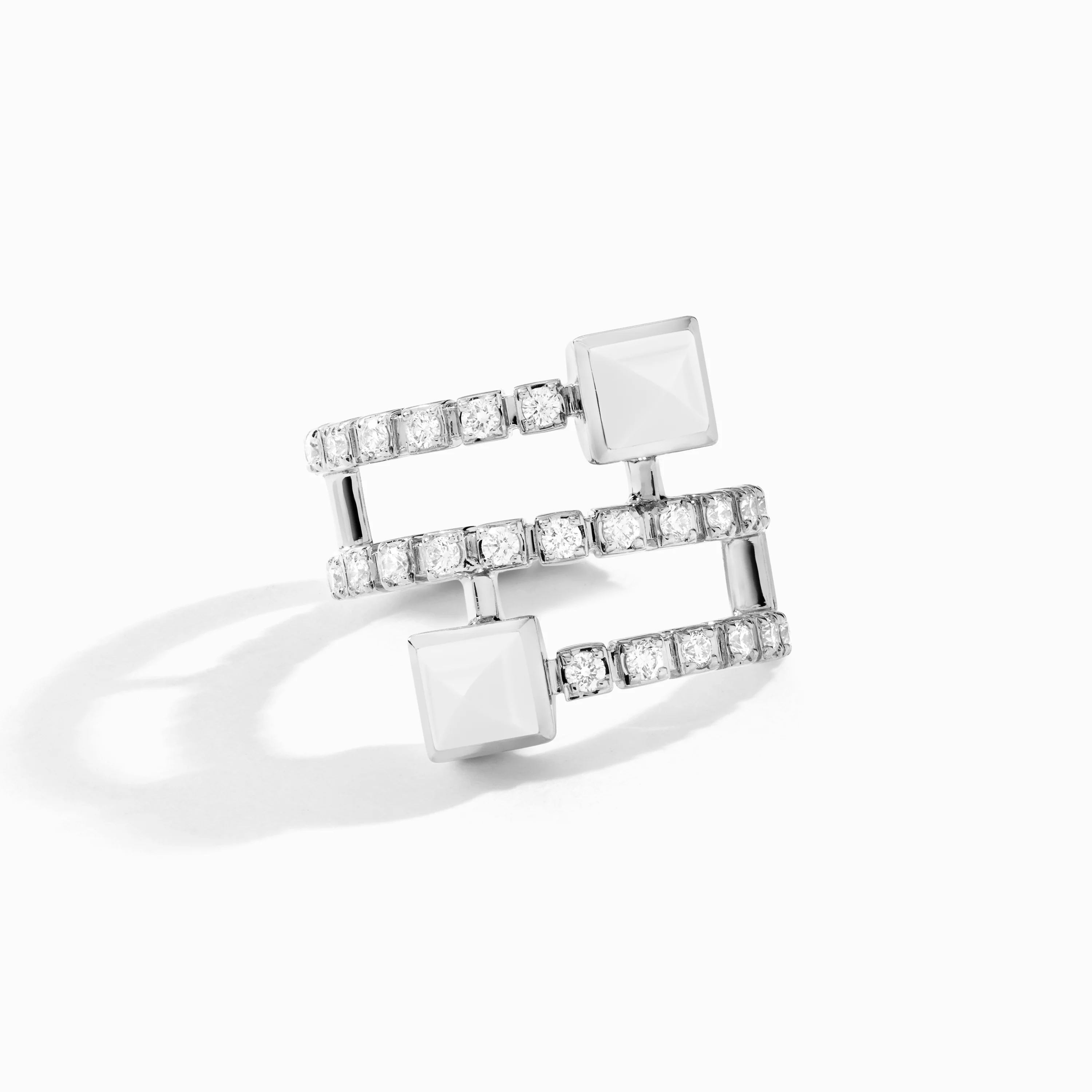 Cleo Lotus Twist Ear Cuff (Single R) - Image 27