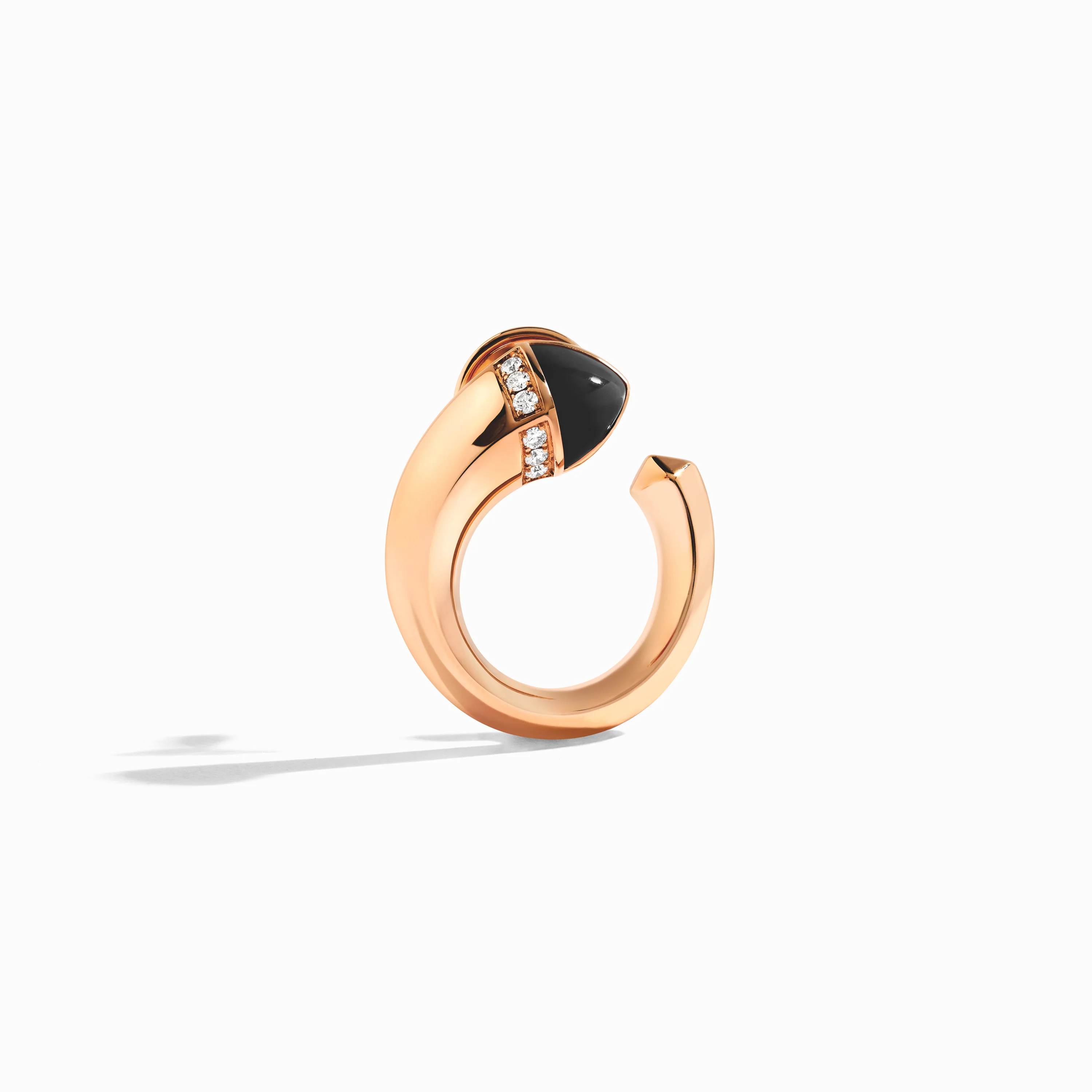 Cleo Venus Gold Midi Earrings - Image 14