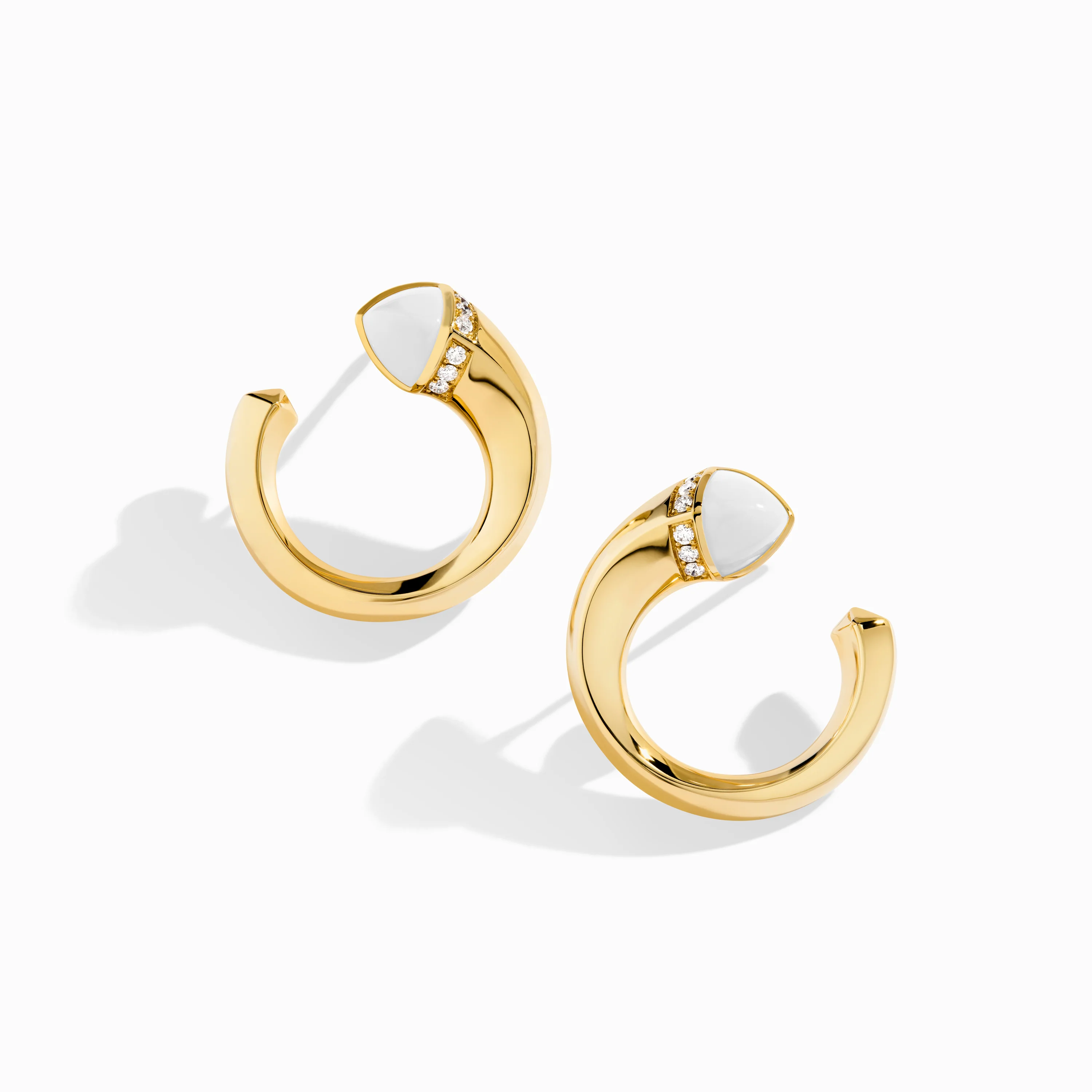 Cleo Venus Gold Midi Earrings - Image 10