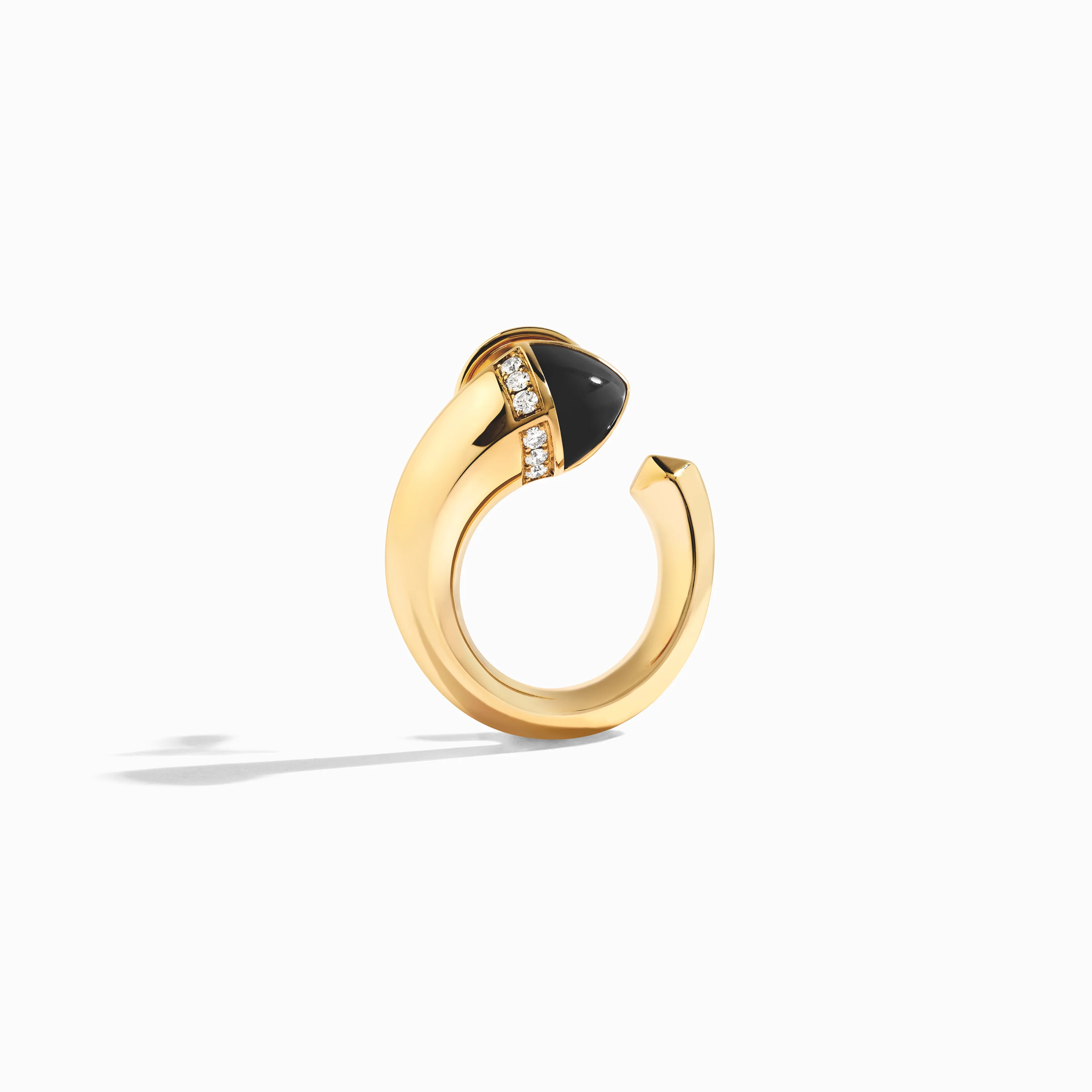 Cleo Venus Gold Midi Earrings - Image 14